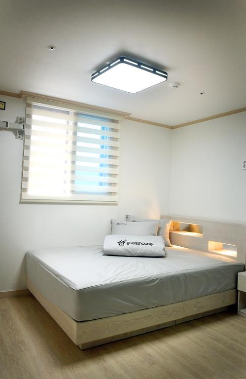 24 Guesthouse Suncheon Room photo